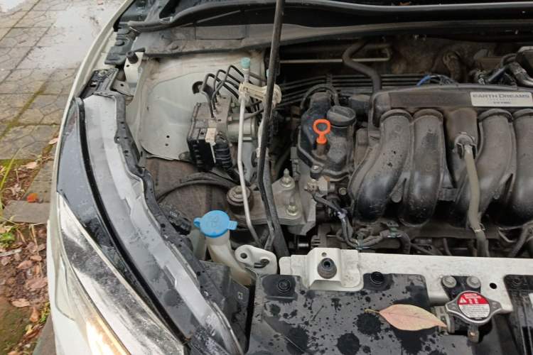 Used Honda Vezel 2020 1.5L CVT Pioneer Edition Engine Bay Right