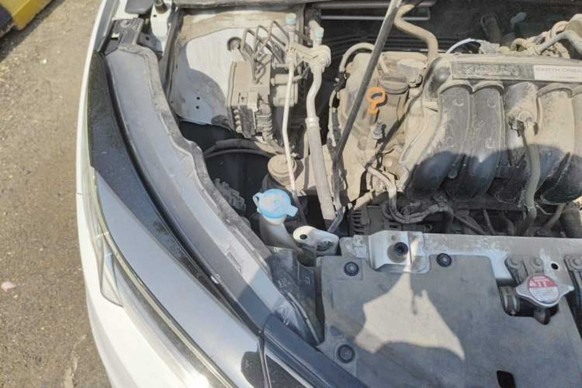 Used Honda Vezel 2020 1.5L CVT Elite Edition Engine Bay Right