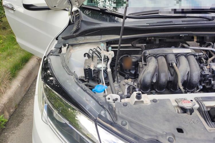 Used Honda Vezel 2020 1.5L CVT Pioneer Edition Engine Bay Right