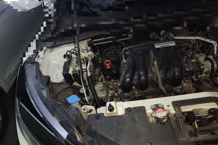 Used Honda Vezel 2020 1.5L CVT Luxury Edition Engine Bay Right