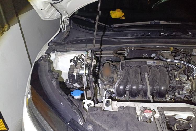 Used Honda Vezel 2020 1.5L CVT Pioneer Edition Engine Bay Right