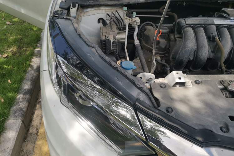 Used Honda Vezel 2020 1.5L CVT Pioneer Edition Engine Bay Right