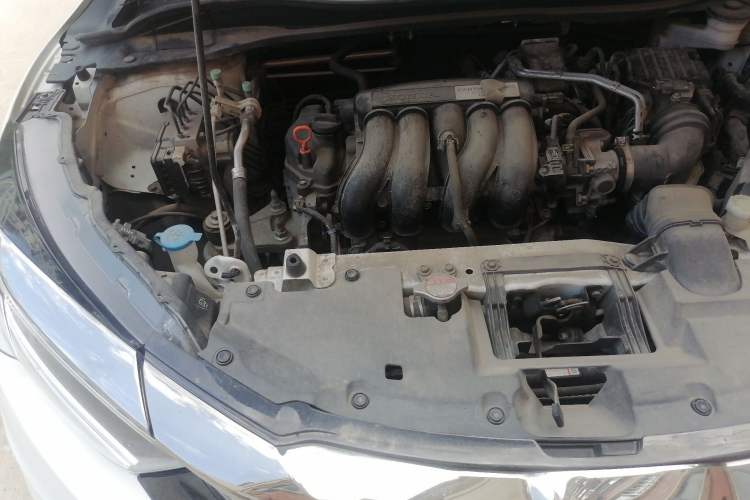 Used Honda Vezel 2020 1.5L CVT Pioneer Edition Engine Bay Right