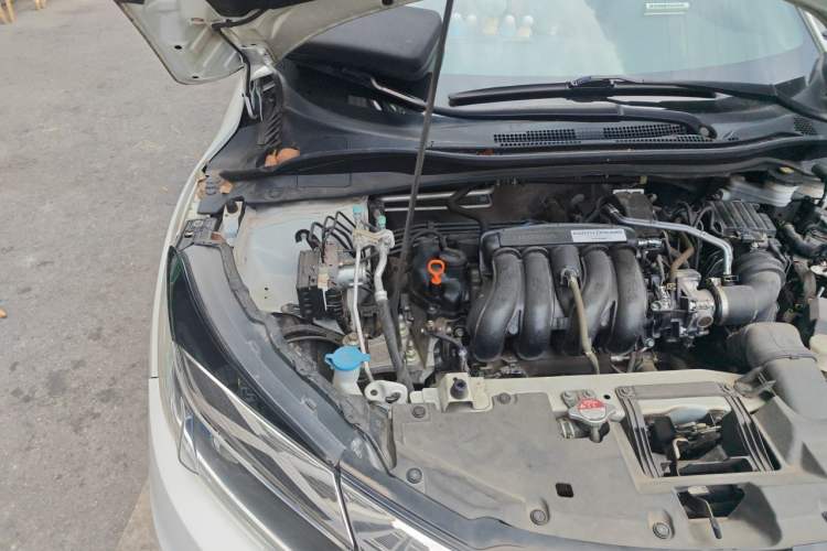 Used Honda Vezel 2020 1.5L CVT Elite Edition Engine Bay Right