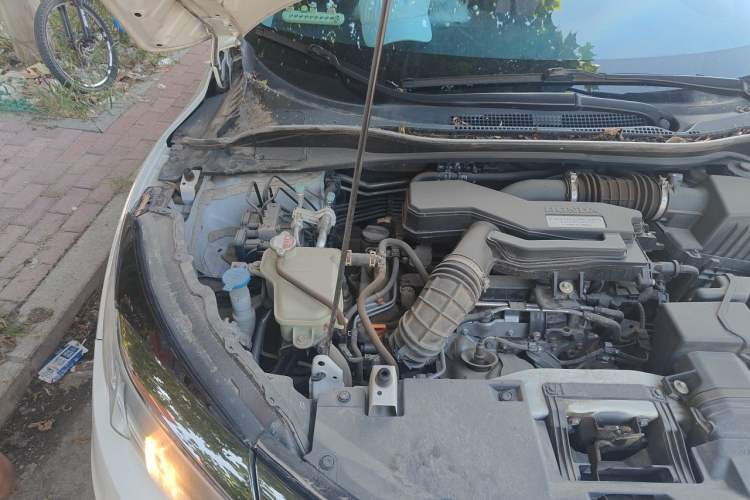 Used Honda Vezel 2020 220 TURBO CVT Elite Edition Engine Bay Right