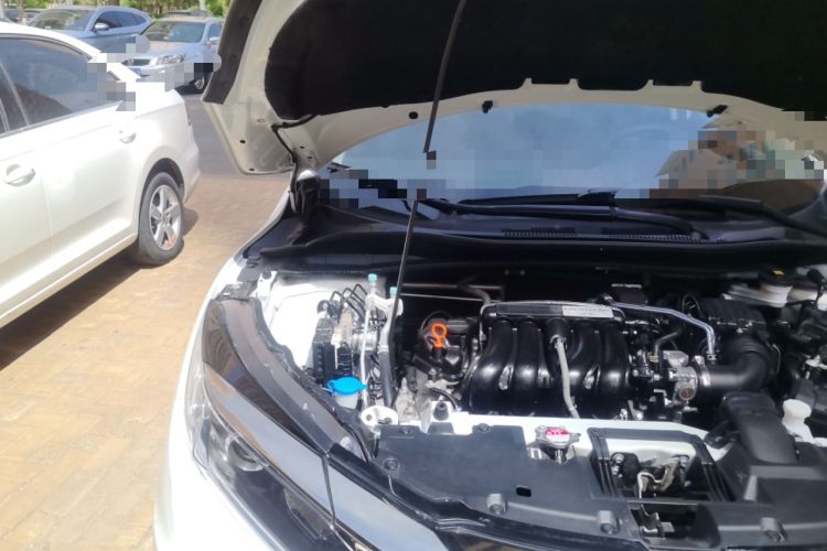 Used Honda Vezel 2020 1.5L CVT Pioneer Edition Engine Bay Right