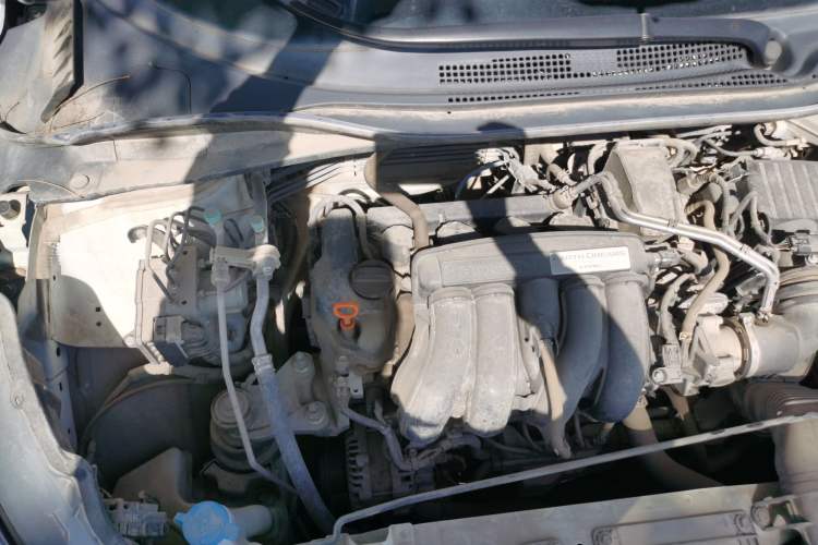Used Honda Vezel 2020 1.5L CVT Pioneer Edition Engine Bay Right
