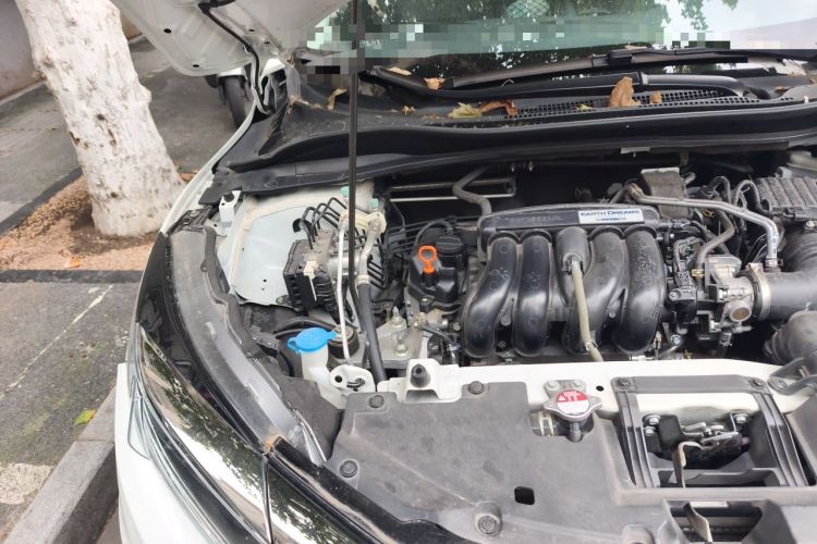 Used Honda Vezel 2020 1.5L CVT Elite Edition Engine Bay Right
