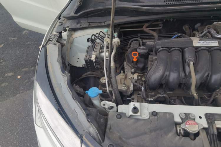 Used Honda Vezel 2020 1.5L CVT Pioneer Edition Engine Bay Right