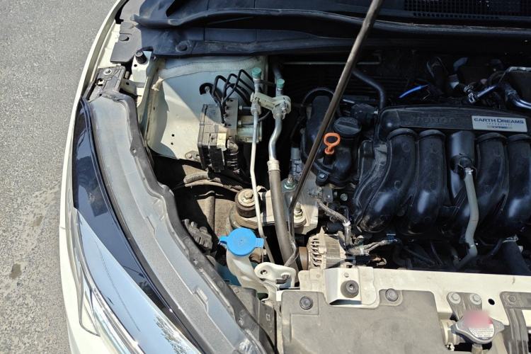 Used Honda Vezel 2020 1.5L CVT Pioneer Edition Engine Bay Right