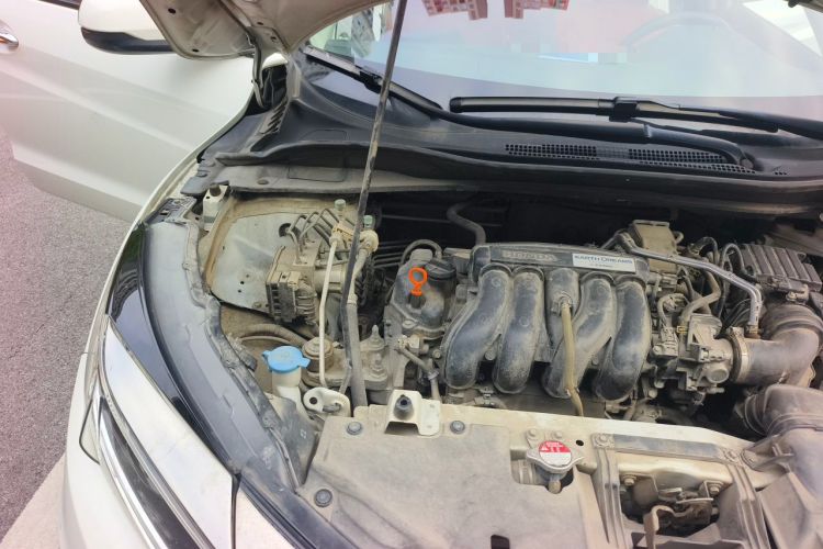 Used Honda Vezel 2020 1.5L CVT Elite Edition Engine Bay Right