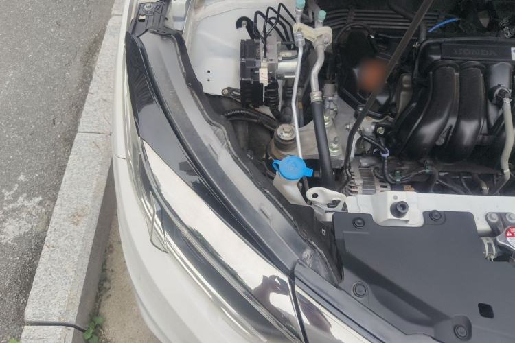 Used Honda Vezel 2020 1.5L CVT Pioneer Edition Engine Bay Right