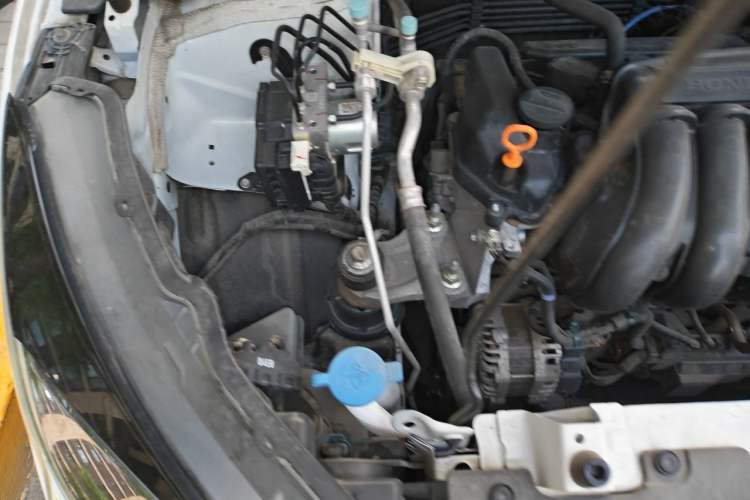 Used Honda Vezel 2020 1.5L CVT Pioneer Edition Engine Bay Right