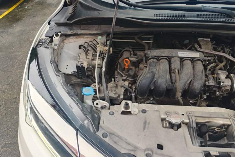 Used Honda Vezel 2020 1.5L CVT Pioneer Edition Engine Bay Right