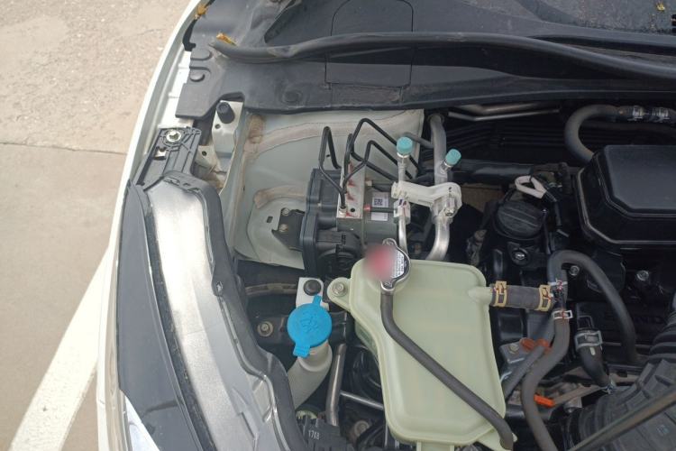 Used Honda Vezel 2020 220 TURBO CVT Elite Edition Engine Bay Right