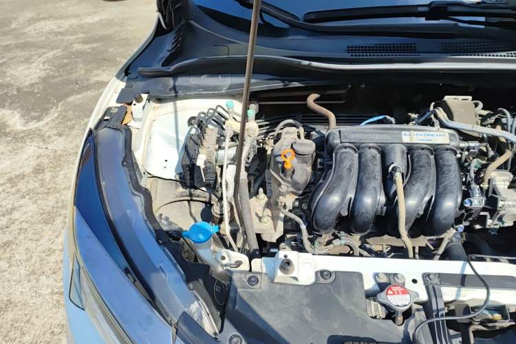 Used Honda Vezel 2020 1.5L CVT Pioneer Edition Engine Bay Right