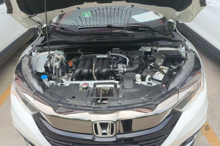 Used Honda Vezel 2020 1.5L CVT Pioneer Edition Engine Bay