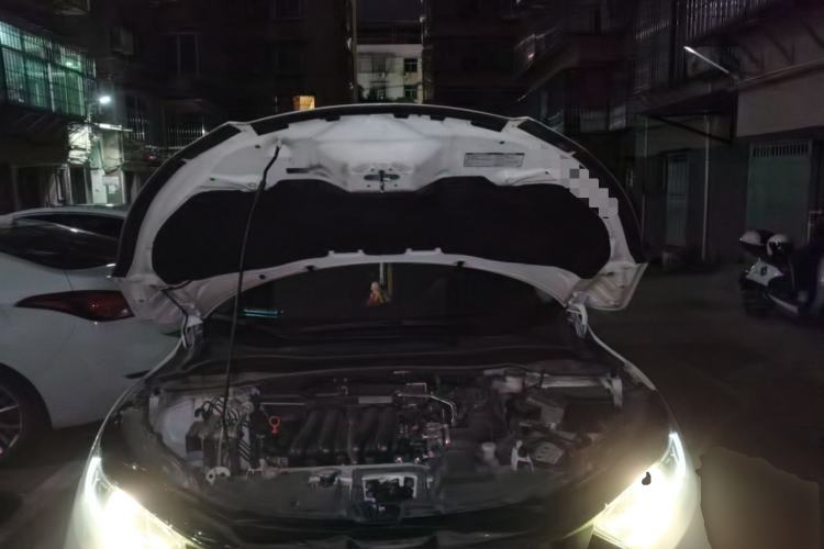 Used Honda Vezel 2020 1.5L CVT Pioneer Edition Engine Bay