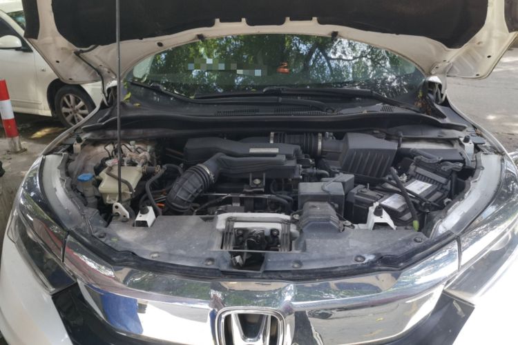 Used Honda Vezel 2020 220 TURBO CVT Elite Edition Engine Bay