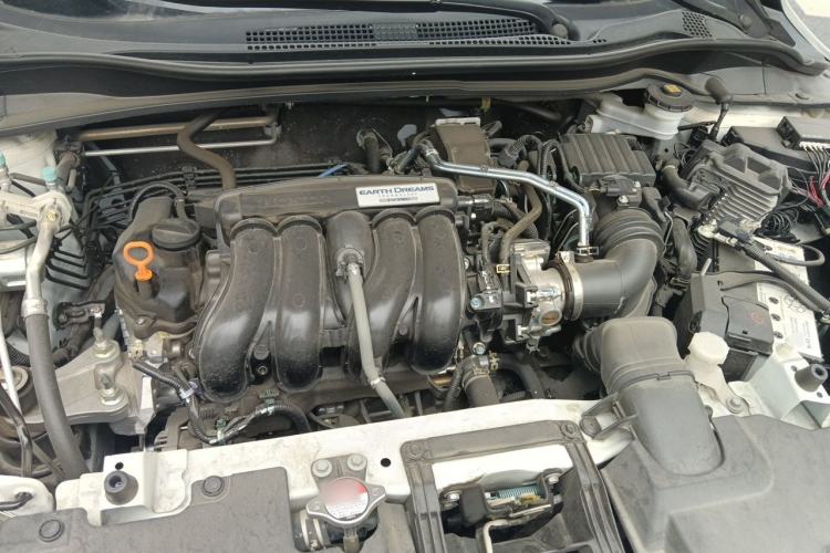 Used Honda Vezel 2020 1.5L CVT Pioneer Edition Engine Bay