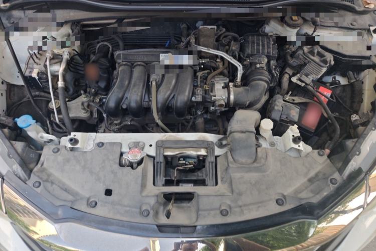 Used Honda Vezel 2020 1.5L CVT Pioneer Edition Engine Bay