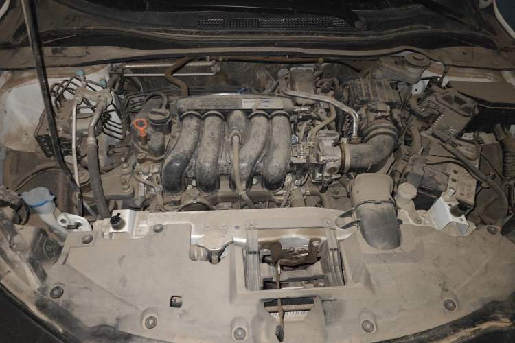 Used Honda Vezel 2020 1.5L CVT Pioneer Edition Engine Bay