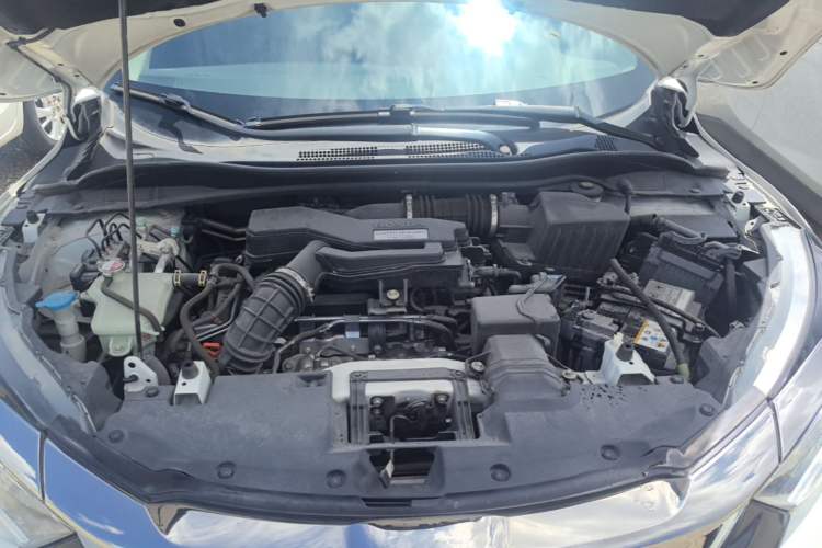 Used Honda Vezel 2020 220 TURBO CVT Luxury Edition Engine Bay