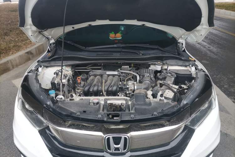 Used Honda Vezel 2020 1.5L CVT Pioneer Edition Engine Bay