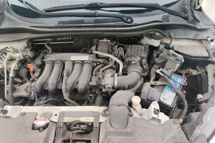 Used Honda Vezel 2020 1.5L CVT Pioneer Edition Engine Bay