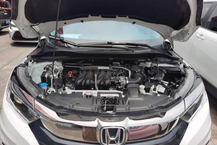 Used Honda Vezel 2020 1.5L CVT Pioneer Edition Engine Bay