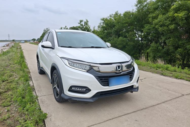 Used Honda Vezel 2020 1.5L CVT Luxury Edition Exterior 1