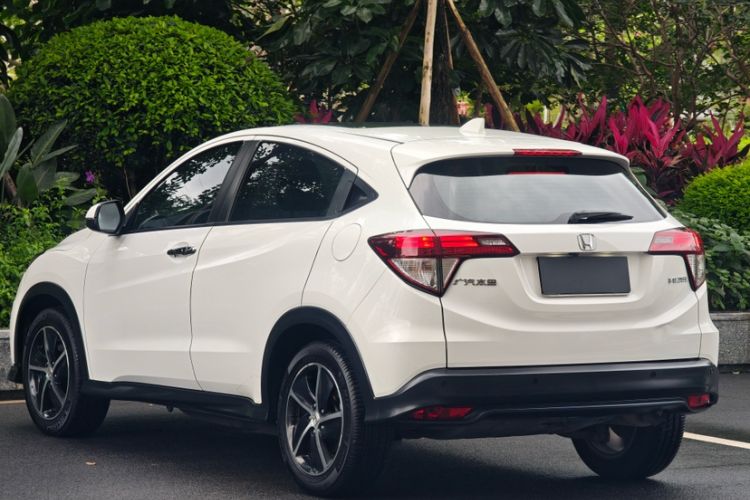 Used Honda Vezel 2020 1.5L CVT Luxury Edition Exterior 1