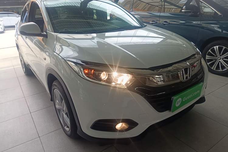 Used Honda Vezel 2020 220 TURBO CVT Elite Edition Exterior 1