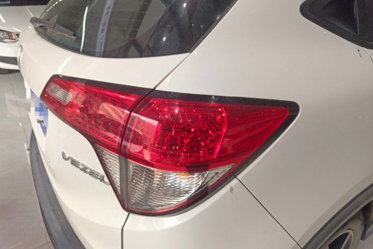 Used Honda Vezel 2020 1.5L CVT Pioneer Edition Exterior 1