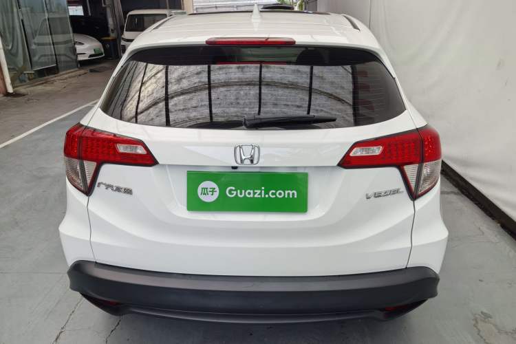 Used Honda Vezel 2020 1.5L CVT Pioneer Edition Exterior 10
