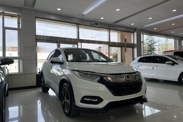 Used Honda Vezel 2020 1.5L CVT Luxury Edition Exterior 2