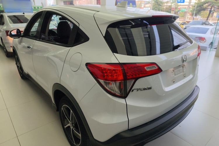 Used Honda Vezel 2020 1.5L CVT Pioneer Edition Exterior 2