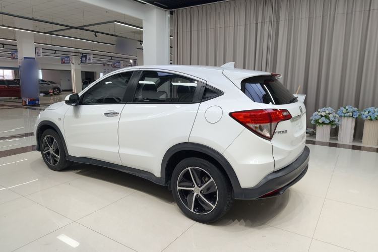 Used Honda Vezel 2020 1.5L CVT Pioneer Edition Exterior 2
