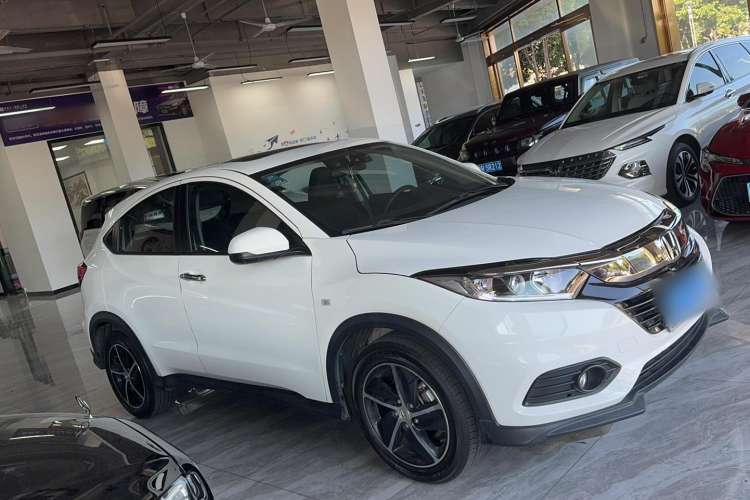 Used Honda Vezel 2020 1.5L CVT Pioneer Edition Exterior 2