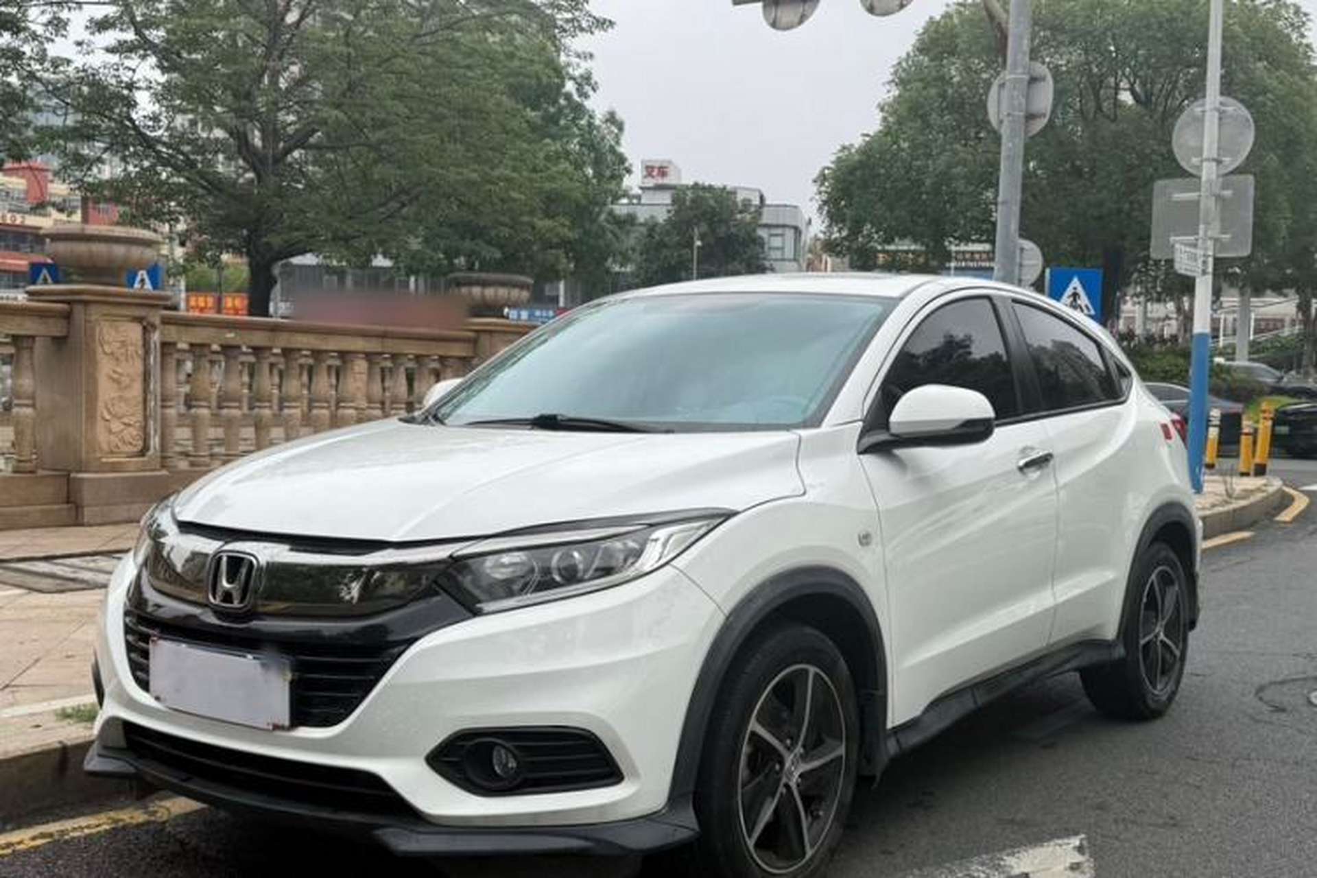 Used Honda Vezel 2020 1.5L CVT Pioneer Edition Exterior 2