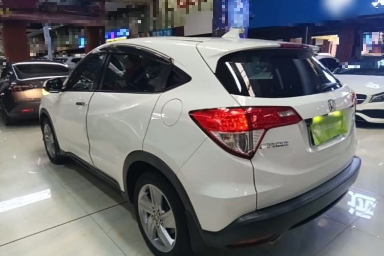 Used Honda Vezel 2020 220 TURBO CVT Elite Edition Exterior 2