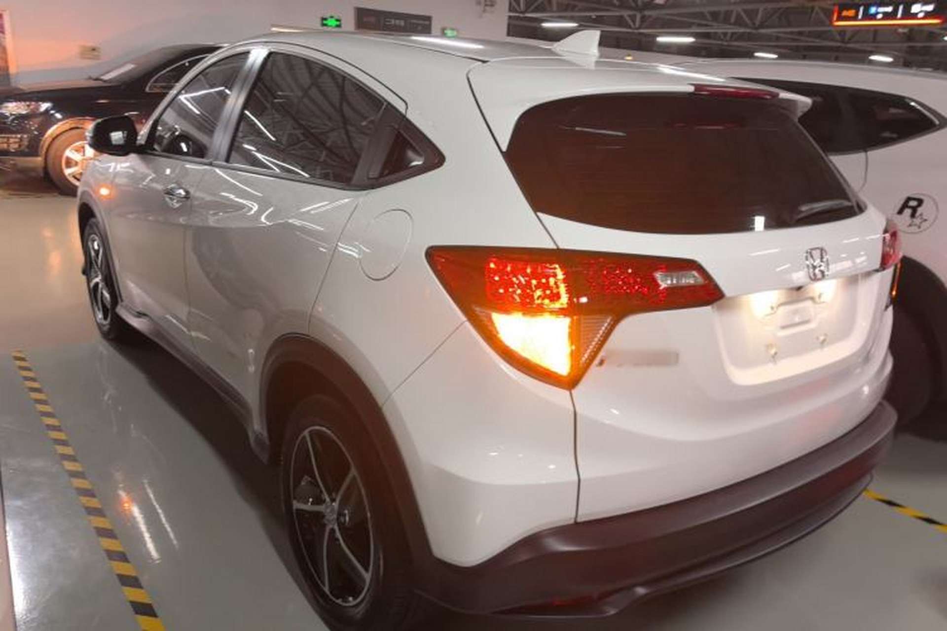 Used Honda Vezel 2020 1.5L CVT Pioneer Edition Exterior 2
