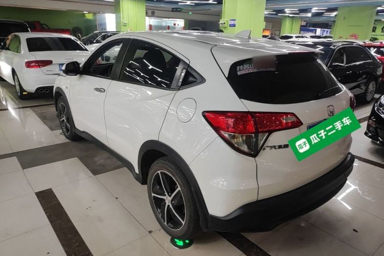 Used Honda Vezel 2020 1.5L CVT Pioneer Edition Exterior 2