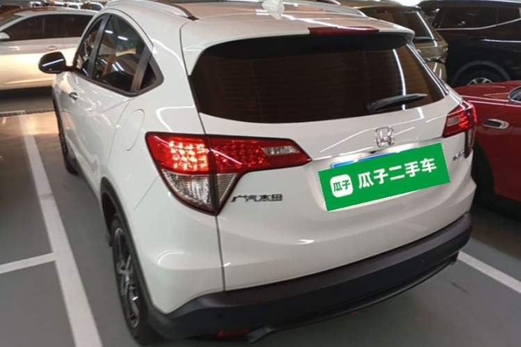 Used Honda Vezel 2020 1.5L CVT Pioneer Edition Exterior 2