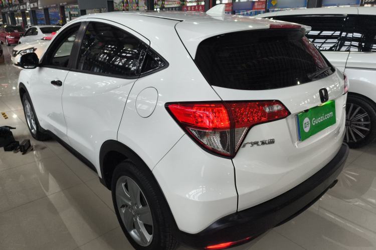 Used Honda Vezel 2020 1.5L CVT Elite Edition Exterior 2