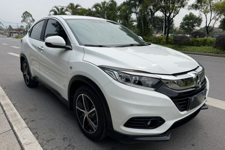 Used Honda Vezel 2020 1.5L CVT Pioneer Edition Exterior 2