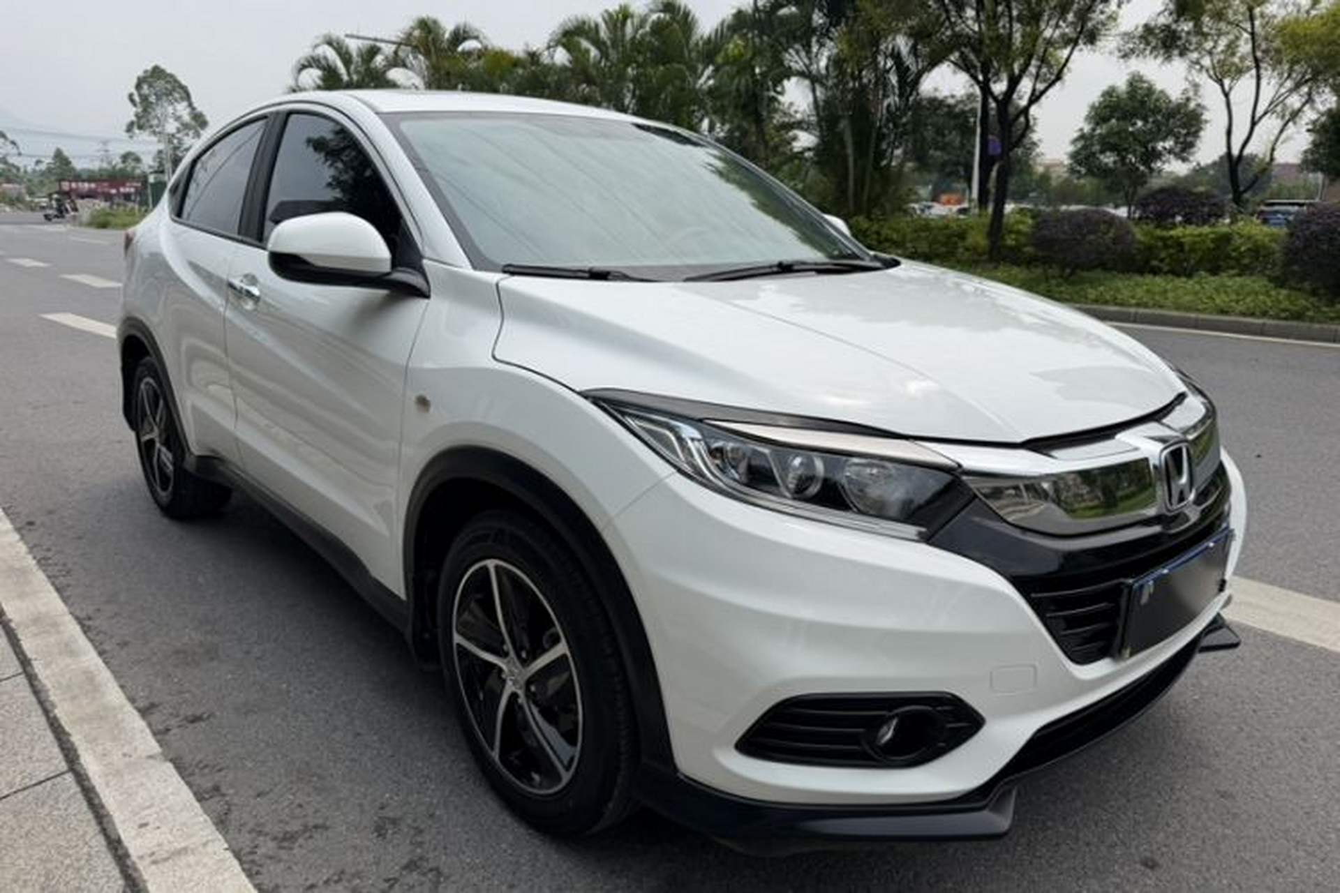 Used Honda Vezel 2020 1.5L CVT Pioneer Edition Exterior 2