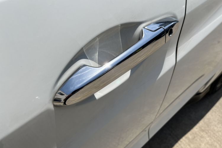Used Honda Vezel 2020 1.5L CVT Pioneer Edition Exterior 2