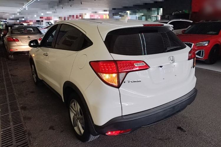 Used Honda Vezel 2020 1.5L CVT Elite Edition Exterior 2