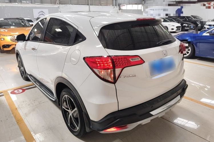 Used Honda Vezel 2020 1.5L CVT Pioneer Edition Exterior 2